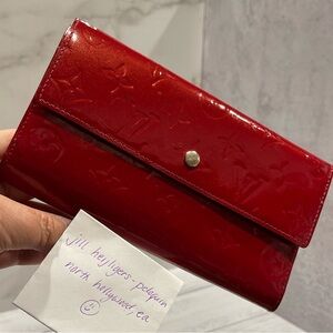 Louis Vuitton Red Vernis International Wallet